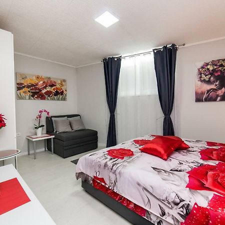 Apartment Romanov Belgrad Exterior foto